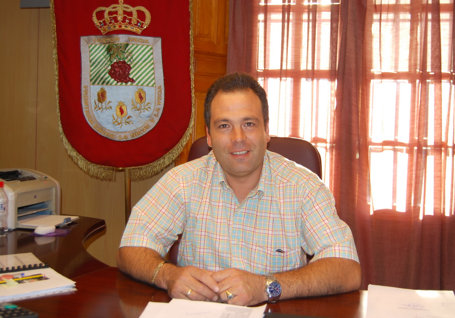 El Ayuntamiento de Hutor Vega muestra su profundo pesar por el fallecimiento del ex-alcalde del municipio D. Mariano Molina del Paso 